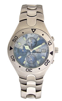 D309-74303
Case material: with turning ring, steel-steel
Braclet material: steel(plated)
Movement type: quartz-mechanical chronograph